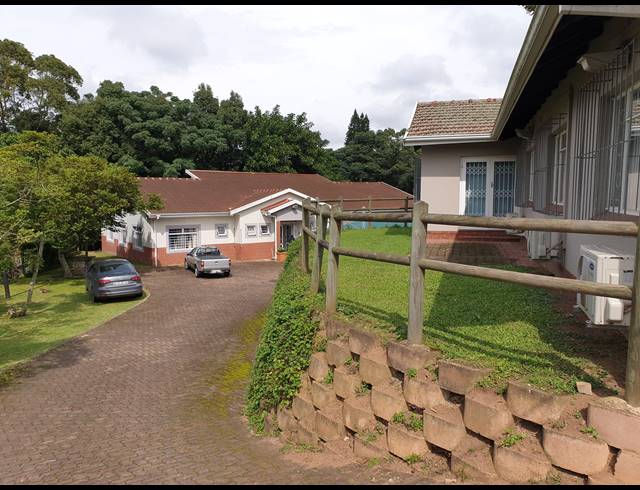 218M² OFFICE TO LET IN WESTVILLE